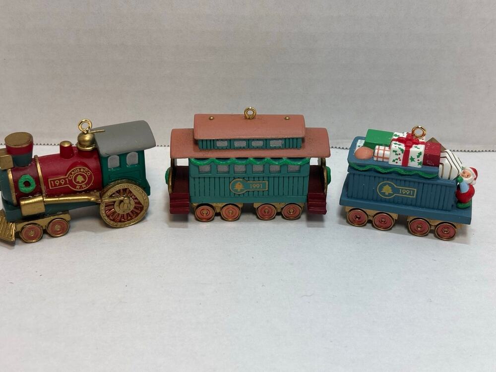 Vintage 1991 Hallmark Keepsake Christmas Train Ornament